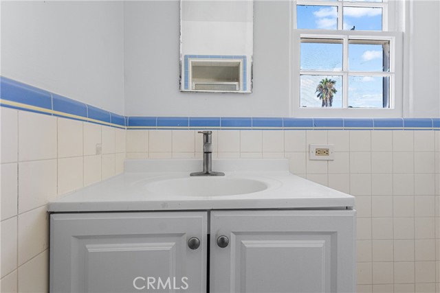 33325 Fairview Street, Lake Elsinore CA: https://media.crmls.org/medias/a8702c1a-c346-4d8c-975f-f98f85a1d0f8.jpg