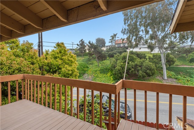 Detail Gallery Image 26 of 33 For 536 21st St, Manhattan Beach,  CA 90266 - 4 Beds | 2 Baths