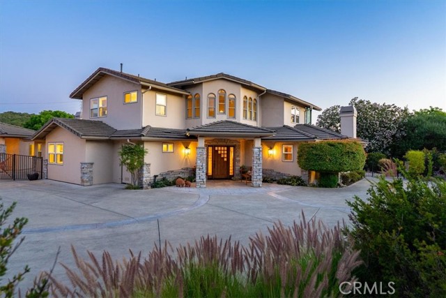 2035 Calle Pattito, Templeton CA: https://media.crmls.org/medias/a870a539-adb7-4259-9be9-bdb2b17ecb2c.jpg