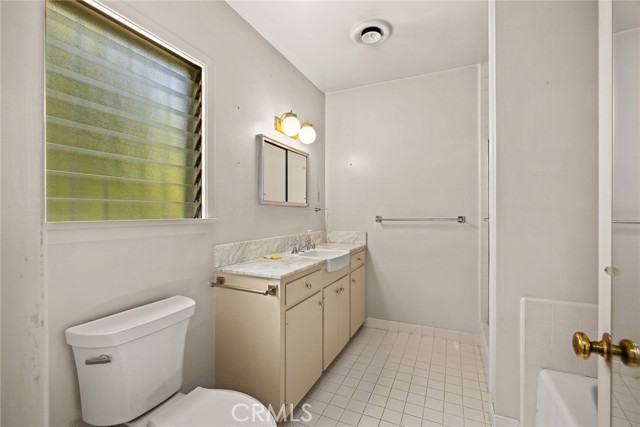 85 S San Rafael Avenue, Pasadena CA: https://media.crmls.org/medias/a8723871-c6ba-4627-9d20-c450271810ad.jpg