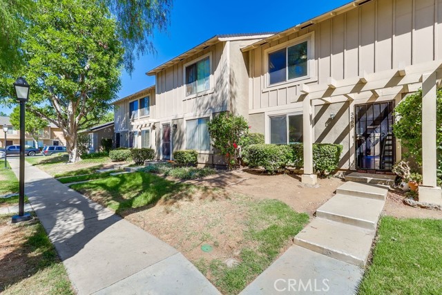 3888 Chelsea Drive, La Verne CA: https://media.crmls.org/medias/a8723b7d-ee9f-441e-b205-bd7335d2411a.jpg