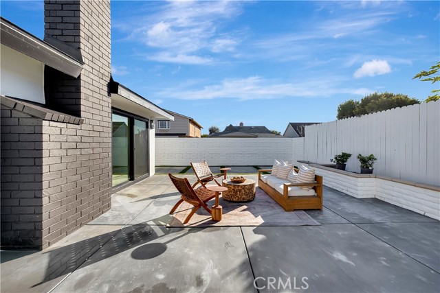 Detail Gallery Image 40 of 49 For 21211 Binghampton Cir, Huntington Beach,  CA 92646 - 4 Beds | 3 Baths