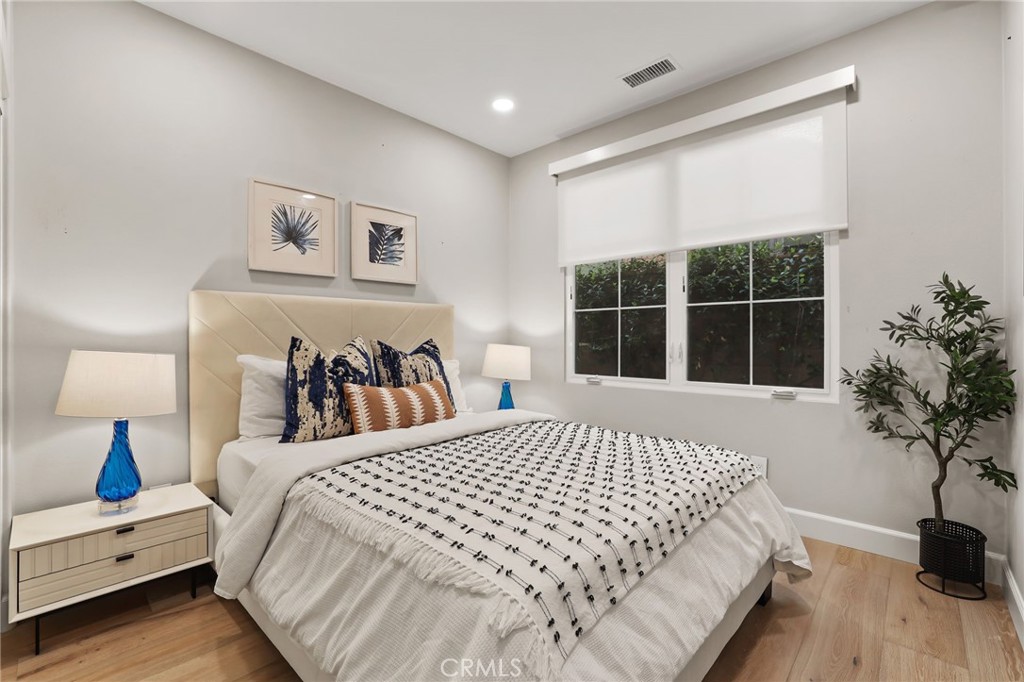 MLS #OC26158756 image #28