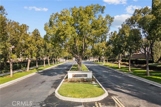 15992 Jamie Lane, Fontana, California 92336, 4 Bedrooms Bedrooms, ,3 BathroomsBathrooms,Single Family Residence,For Sale,Jamie,SR25010376