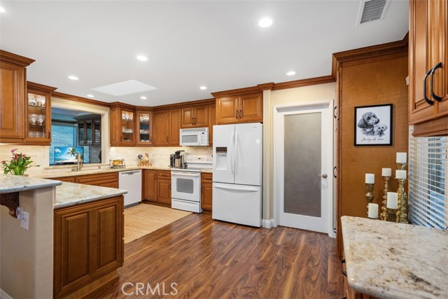 Detail Gallery Image 12 of 52 For 5249 Duenas, Laguna Woods,  CA 92637 - 2 Beds | 2 Baths