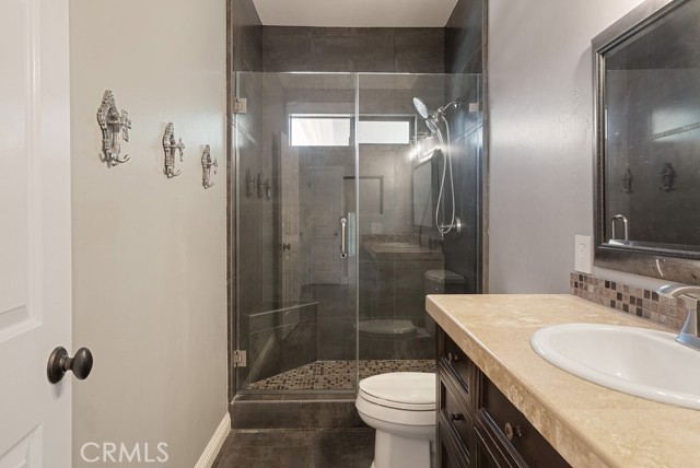 Detail Gallery Image 18 of 25 For 736 14th, Huntington Beach,  CA 92648 - 5 Beds | 3/1 Baths