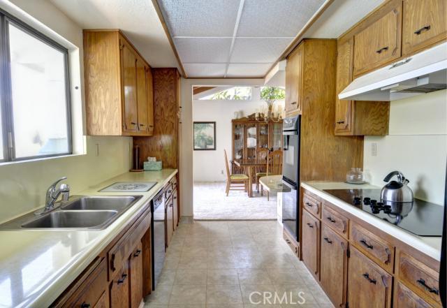 4811 Elmdale Drive, Rolling Hills Estates, California 90274, 4 Bedrooms Bedrooms, ,1 BathroomBathrooms,Residential,Sold,Elmdale,S12030459