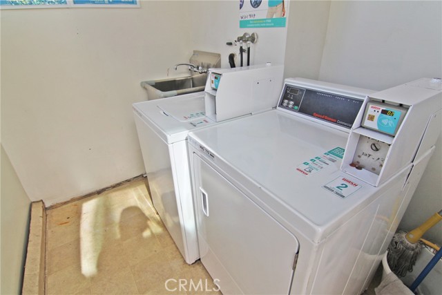 3112 S Durango Avenue, Los Angeles CA: https://media.crmls.org/medias/a8764ec6-e5de-47fb-bf99-572d25846c0c.jpg