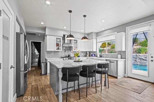 Detail Gallery Image 13 of 44 For 23632 Coast Live Oak, Murrieta,  CA 92562 - 6 Beds | 3 Baths