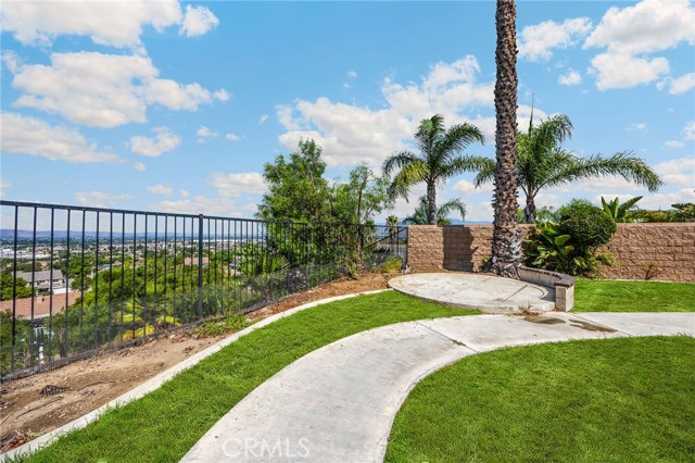 Detail Gallery Image 32 of 35 For 930 via Blairo, Corona,  CA 92879 - 5 Beds | 3 Baths