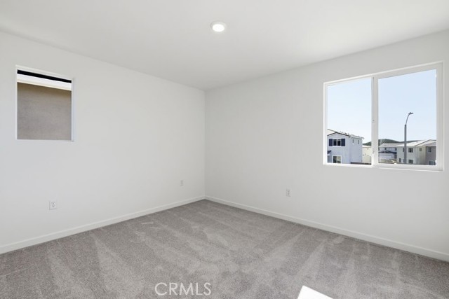 Detail Gallery Image 11 of 23 For 33214 Damask Ln, French Valley,  CA 92596 - 3 Beds | 2/1 Baths