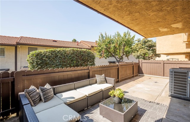 Detail Gallery Image 20 of 26 For 5207 Tierra Bonita Dr, Whittier,  CA 90601 - 2 Beds | 2/1 Baths