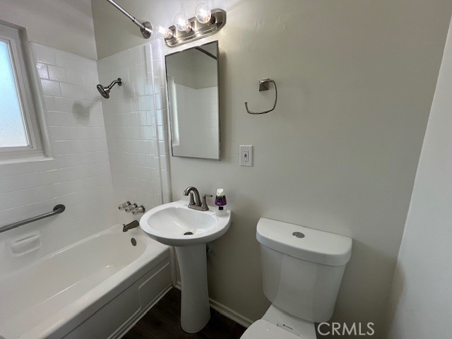 https://media.crmls.org/medias/a87871fe-8f62-4072-9eec-96548b165e9b.jpg?preset=X-Large