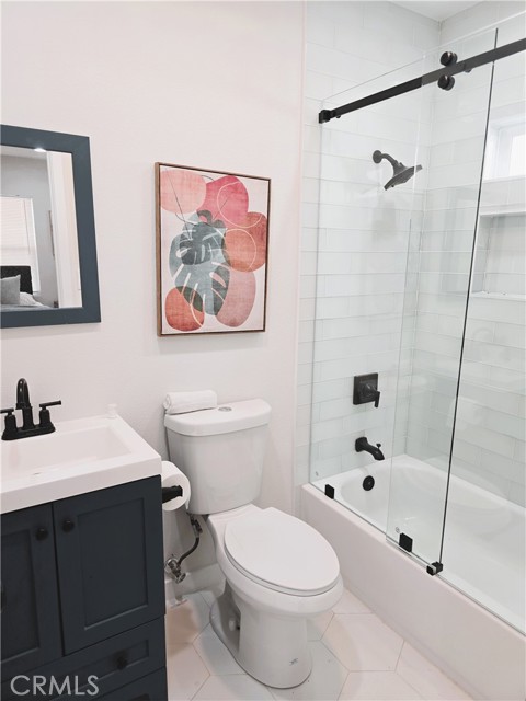 Detail Gallery Image 10 of 23 For 7040 3rd Ave, Los Angeles,  CA 90043 - – Beds | – Baths