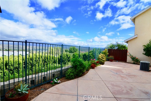Detail Gallery Image 7 of 31 For 50 Rue Du Chateau #67,  Aliso Viejo,  CA 92656 - 3 Beds | 2/1 Baths