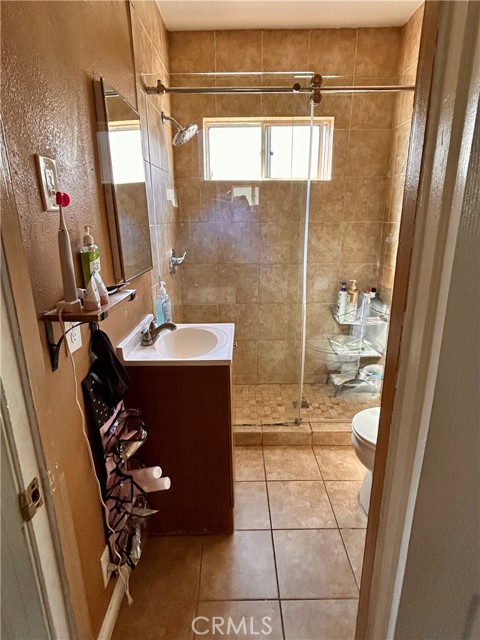 Detail Gallery Image 40 of 40 For 6147 Gundry, Long Beach,  CA 90805 - 4 Beds | 4 Baths