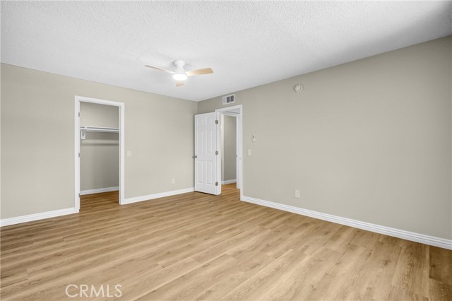 8221 Langdon Avenue, 207 photo 10
