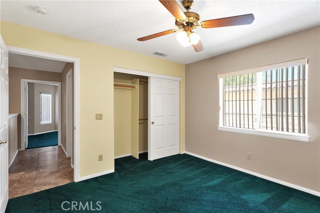 Detail Gallery Image 13 of 29 For 14879 Greenbriar Dr, Helendale,  CA 92342 - 3 Beds | 2/1 Baths