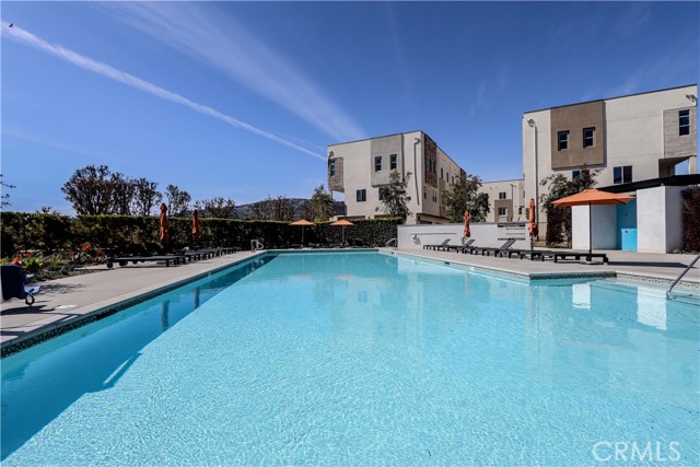 Detail Gallery Image 30 of 34 For 1682 Lexington Ln, San Pedro,  CA 90732 - 3 Beds | 2/2 Baths