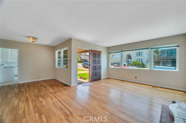 525 17th, Manhattan Beach, California 90266, 3 Bedrooms Bedrooms, 0 ,1 BathroomBathrooms,Residential,For Sale,17th,0,SB26116015 525 17th, Manhattan Beach, California 90266, 3 Bedrooms Bedrooms, 0 ,1 BathroomBathrooms,Residential,For Sale,17th,0,SB26116015
