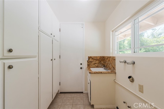 30243 Avenida Selecta, Rancho Palos Verdes CA: https://media.crmls.org/medias/a87c0051-ac46-46f2-a66b-4f41ec6bbe9c.jpg