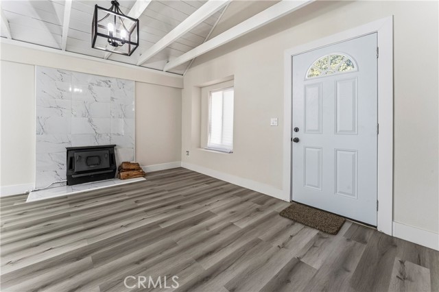 Detail Gallery Image 8 of 48 For 22849 Juniper, Crestline,  CA 92325 - 4 Beds | 3 Baths