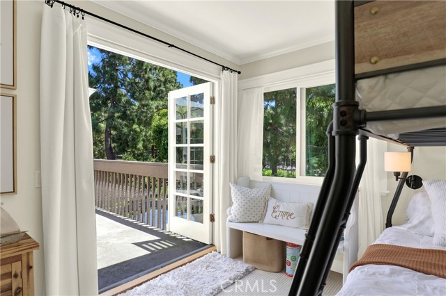27076 Mill Pond W Road, Dana Point CA: https://media.crmls.org/medias/a87ccf7c-de91-4a8a-b037-a40294374793.jpg