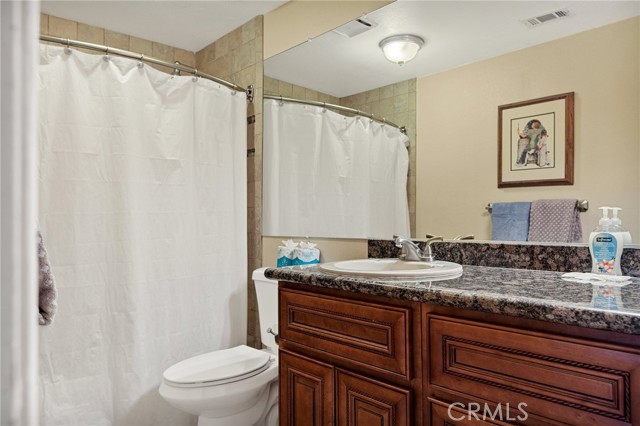 Detail Gallery Image 15 of 37 For 39802 Lakeview Dr #31,  Big Bear Lake,  CA 92315 - 2 Beds | 2/1 Baths