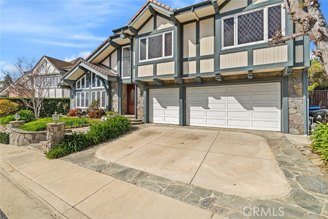 Detail Gallery Image 3 of 44 For 24840 Wooded Vista, West Hills,  CA 91307 - 5 Beds | 4/1 Baths