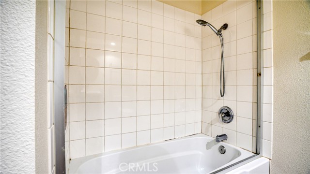 Detail Gallery Image 19 of 25 For 1101 W Macarthur, Santa Ana,  CA 92707 - 2 Beds | 2 Baths