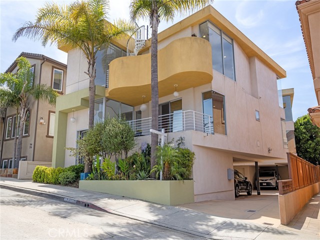 702 10th, Hermosa Beach, California 90254, 4 Bedrooms Bedrooms, 0 ,2 BathroomsBathrooms,Residential,For Sale,10th,0,PV26120539 702 10th, Hermosa Beach, California 90254, 4 Bedrooms Bedrooms, 0 ,2 BathroomsBathrooms,Residential,For Sale,10th,0,PV26120539