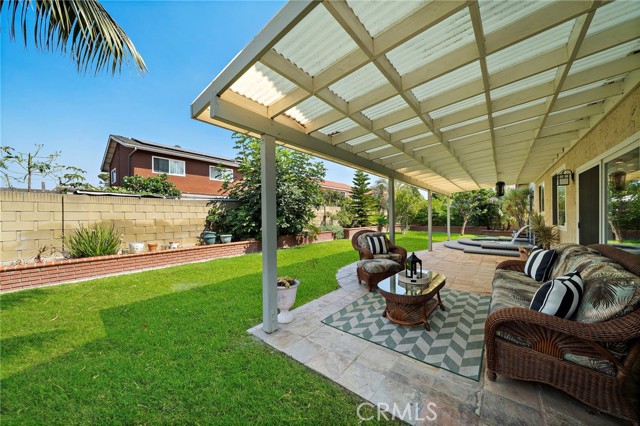 16148 Caribou Street, Fountain Valley CA: https://media.crmls.org/medias/a8816e53-9b5a-403d-8508-e3ff4f2fa133.jpg