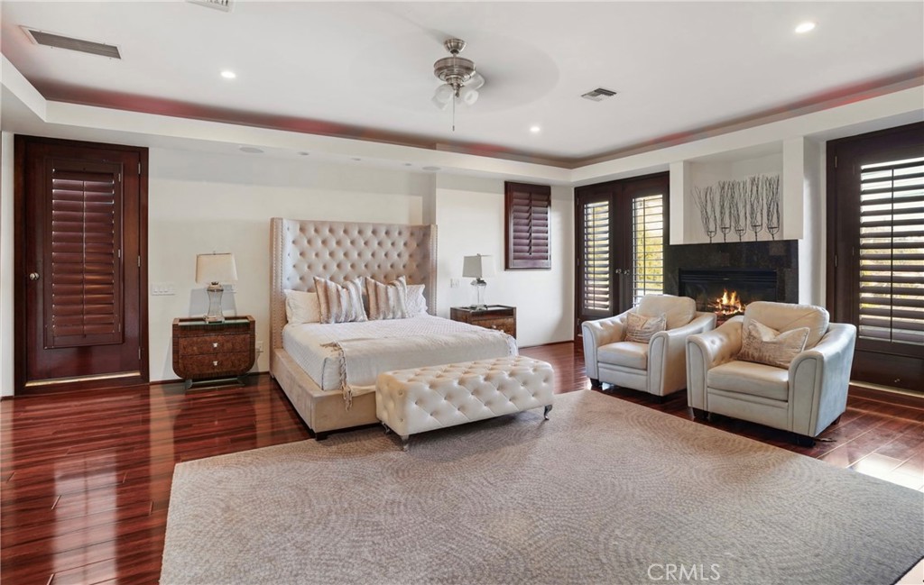 MLS #OC26165392 image #16