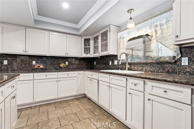 Detail Gallery Image 10 of 25 For 15503 Benfield Ave, Norwalk,  CA 90650 - 4 Beds | 2 Baths