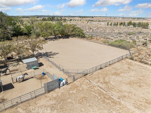 19976 Cornelian, Apple Valley CA: https://media.crmls.org/medias/a8823460-3ba2-4b18-8eb8-c66e7e67044f.jpg