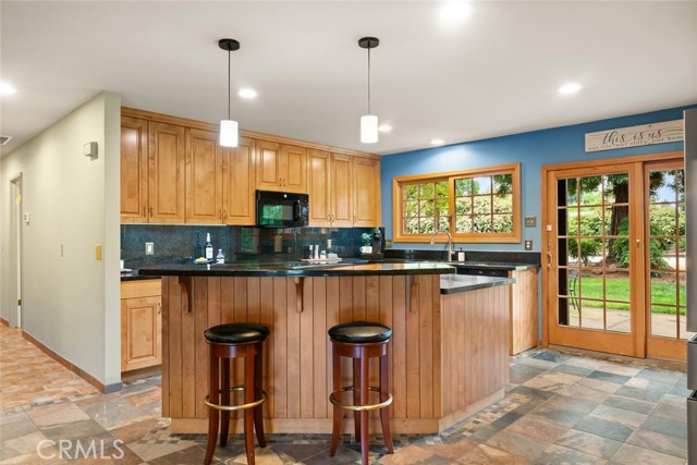 Detail Gallery Image 13 of 59 For 80 Mimosa, Chico,  CA 95973 - 4 Beds | 2 Baths