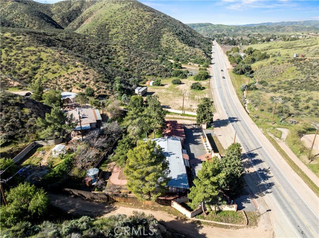 Detail Gallery Image 69 of 75 For 11950 Sierra Hwy, Agua Dulce,  CA 91390 - 3 Beds | 4 Baths
