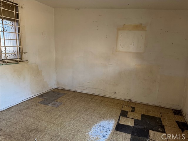 2273 Santa Ana, Los Angeles, California 90059, 2 Bedrooms Bedrooms, ,1 BathroomBathrooms,Single Family Residence,For Sale,Santa Ana,RS25031725