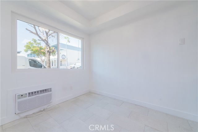 515 N 1st Street, Alhambra CA: https://media.crmls.org/medias/a88826dd-18b3-4bee-aab4-77a562a2a2d3.jpg