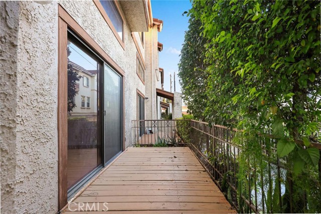 Detail Gallery Image 5 of 5 For 1006 Arcadia #D,  Arcadia,  CA 91007 - 2 Beds | 3 Baths