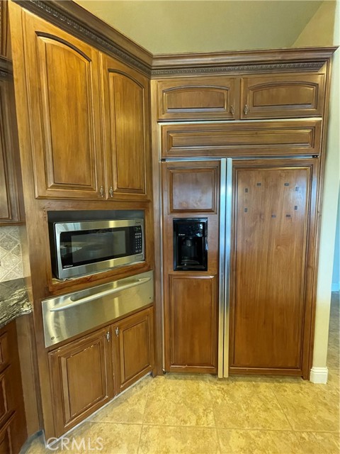 16052 W Middleton Avenue, Kerman CA: https://media.crmls.org/medias/a8889cf8-2cea-48bc-aff0-83300c9a2b3c.jpg