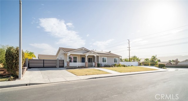 Detail Gallery Image 3 of 73 For 41744 Mesquite Ln, Murrieta,  CA 92562 - 5 Beds | 4 Baths