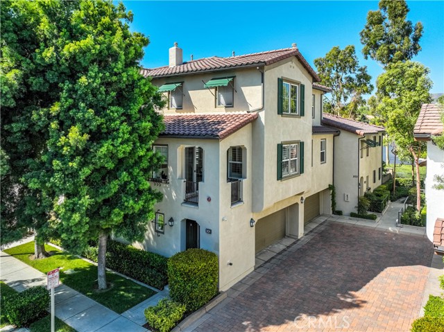 201 Lockford, Irvine, CA, 92602 201 Lockford, Irvine, CA, 92602