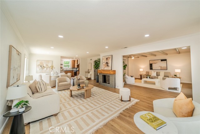 306 Felisa Court, Redlands CA: https://media.crmls.org/medias/a889caff-3cfd-463c-913b-fcdcc6a7a5bb.jpg