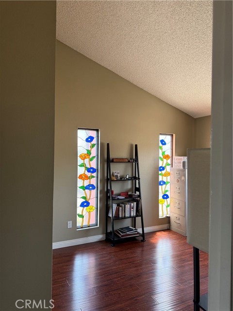 10031 Aspen Circle, Santa Fe Springs CA: https://media.crmls.org/medias/a88b2650-2e3a-4a65-8abe-ac38de15b9db.jpg
