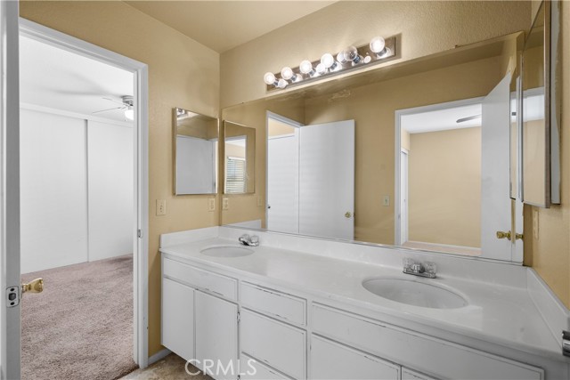 Upstairs Bath #2
