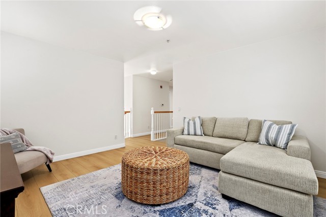 609 E Newmark Avenue, Monterey Park CA: https://media.crmls.org/medias/a88b99ed-71ef-4267-a477-40fb8a15be87.jpg