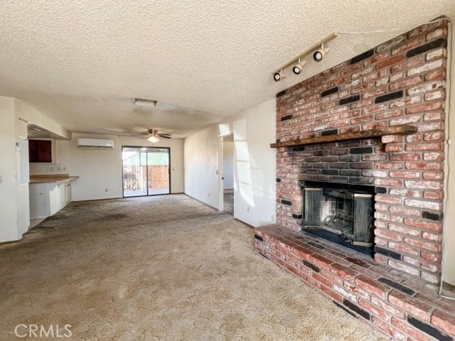 Detail Gallery Image 5 of 34 For 4686 Stirrup Ln, Twentynine Palms,  CA 92277 - 4 Beds | 2 Baths