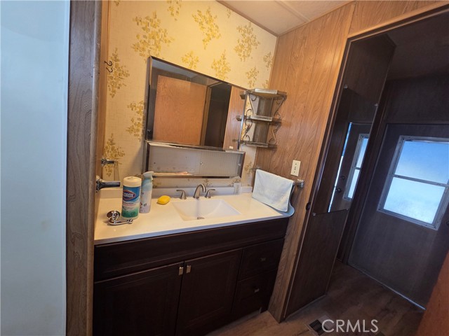 Detail Gallery Image 12 of 27 For 437 W Sp 3a Carson Street, Carson,  CA 90745 - 1 Beds | 1 Baths