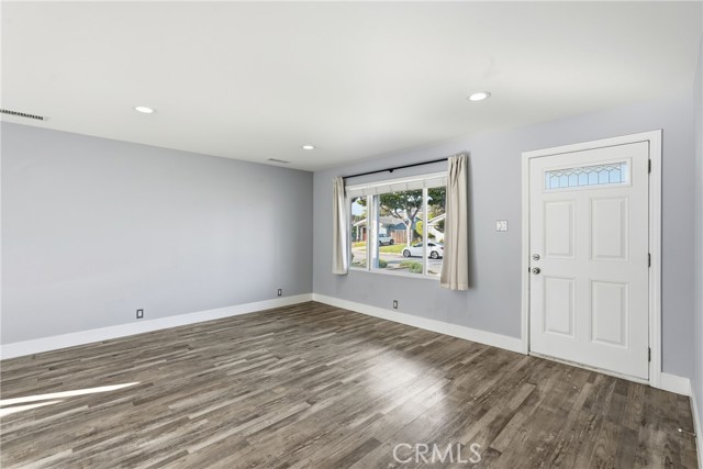 2516 185th, Redondo Beach CA: https://media.crmls.org/medias/a88bb60a-a30e-470c-8a19-9d092a84ede1.jpg